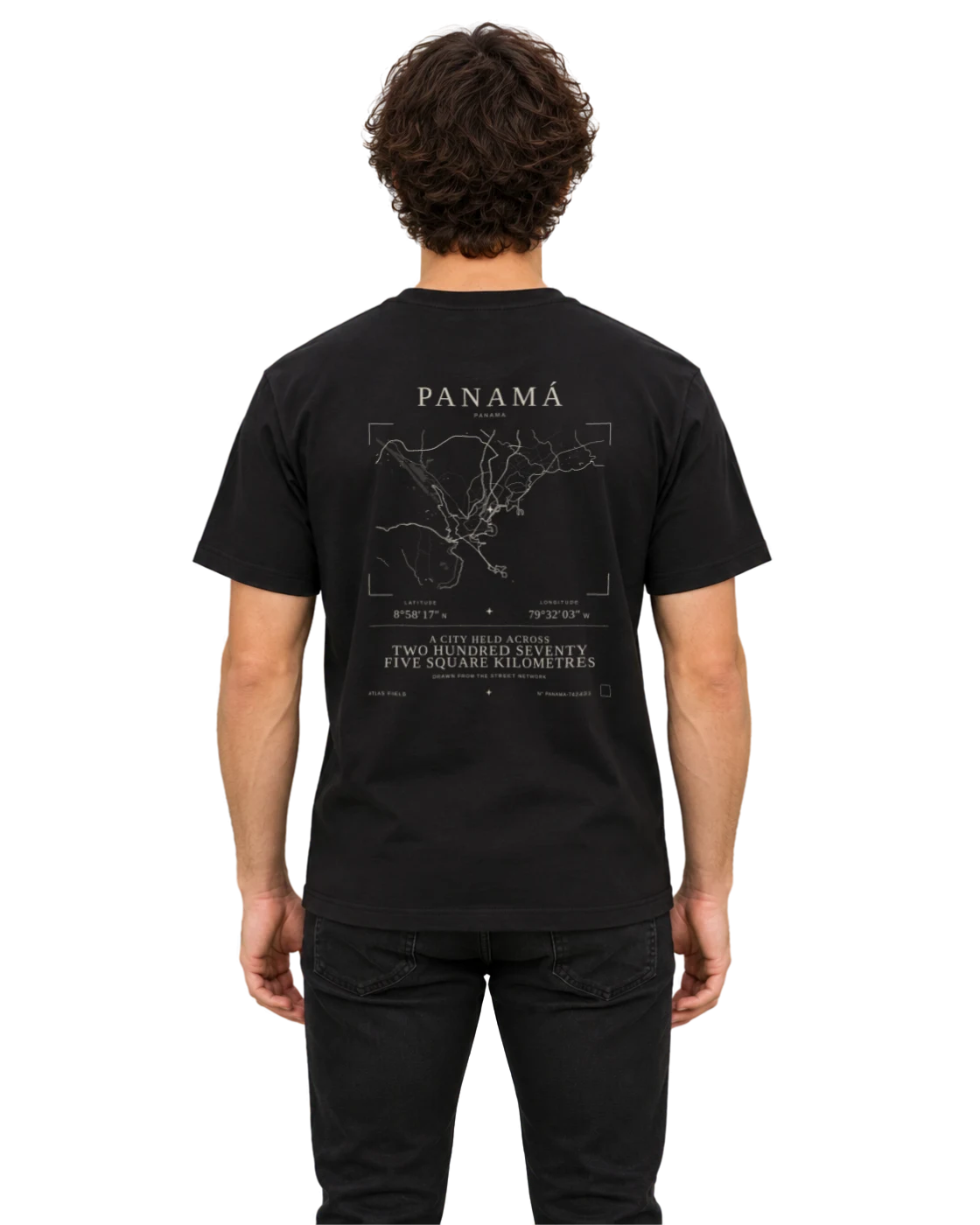 Aron wearing the Panamá Atlas Signature