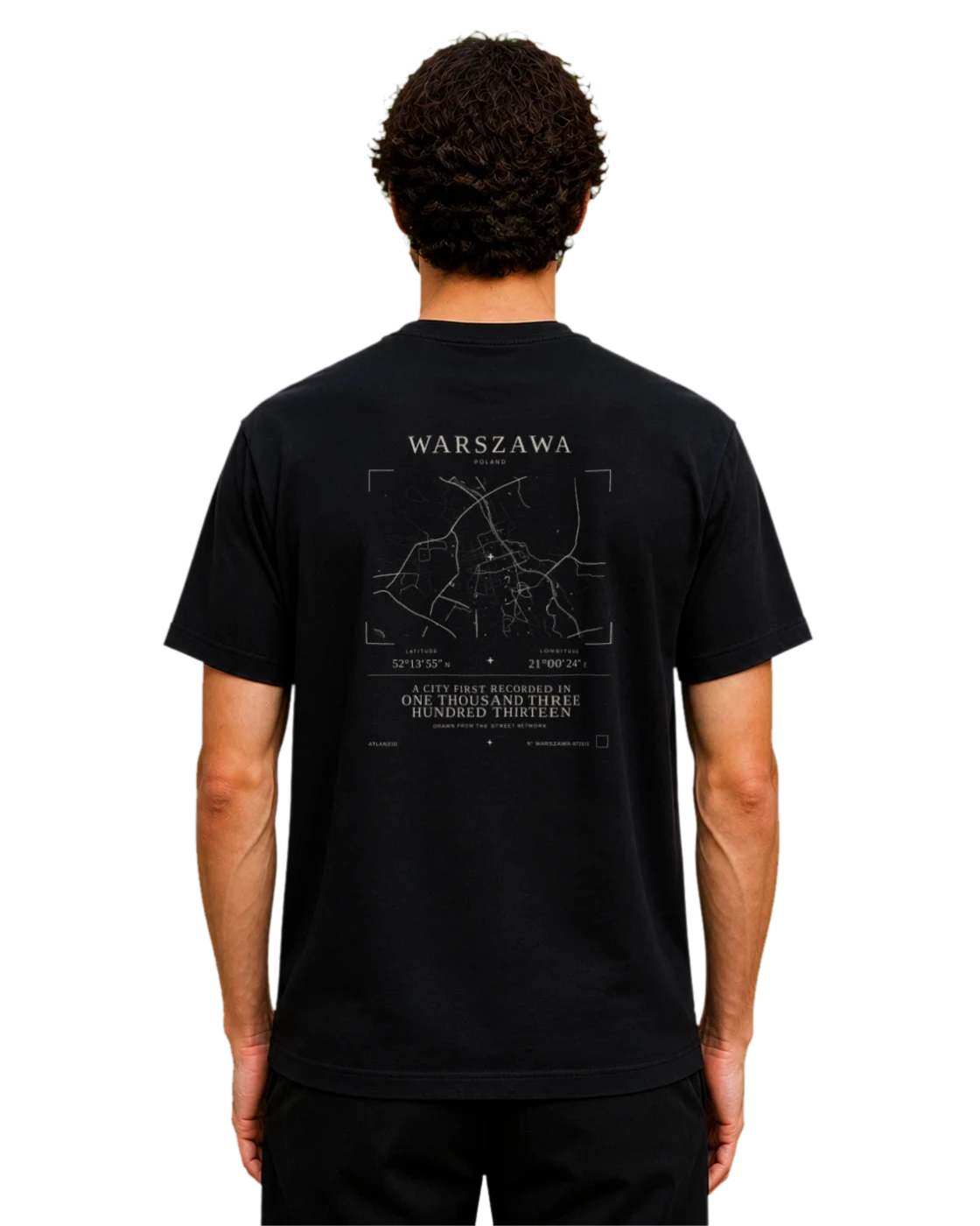 Oscar wearing the Warszawa Atlas Signature